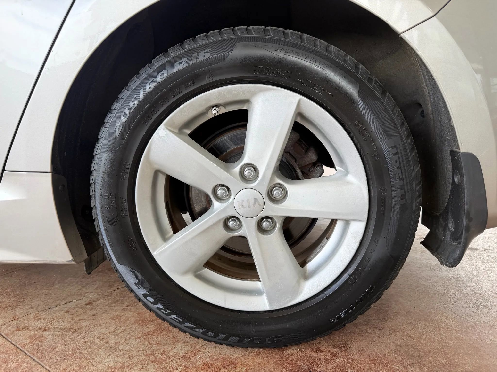 Used 2015 Kia Optima LX FWD image 24