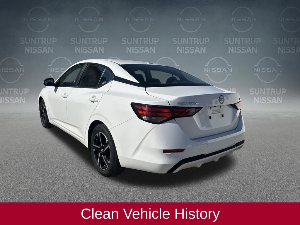 Used 2024 Nissan Sentra SV image 3
