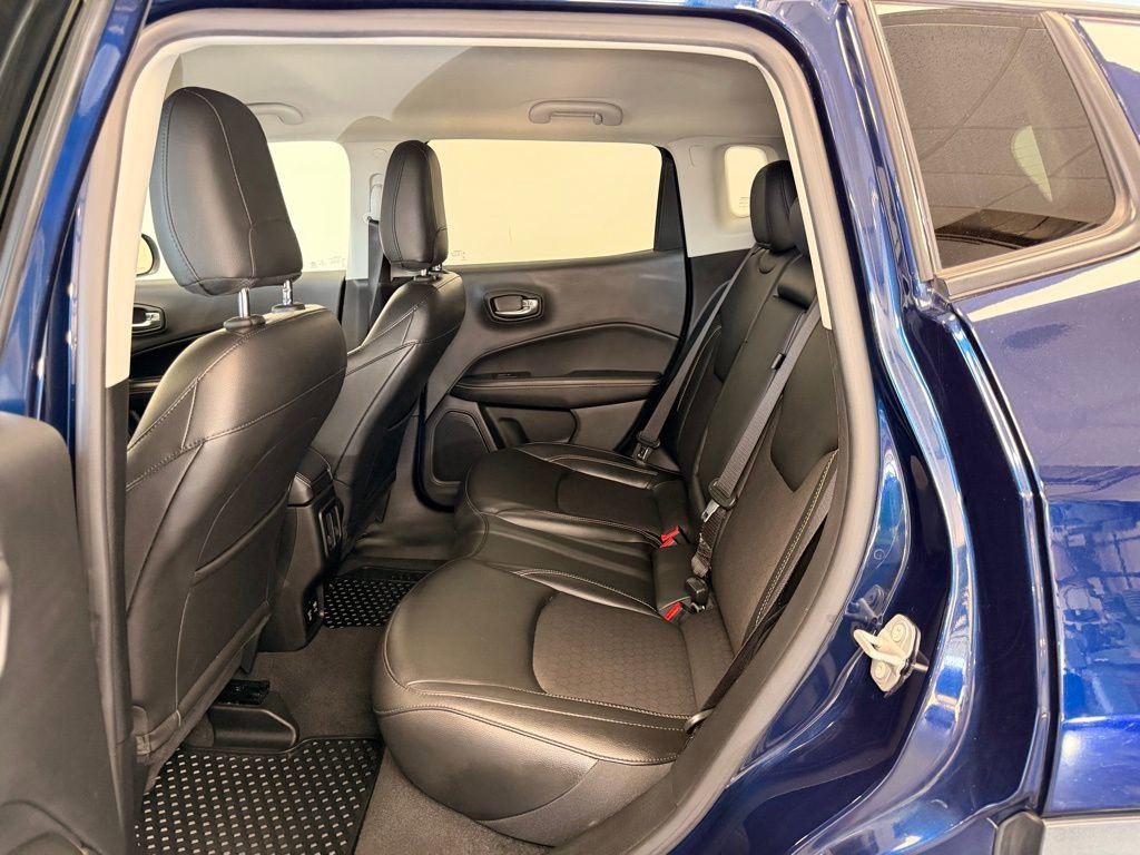 Used 2021 Jeep Compass Latitude AWD/4WD image 7