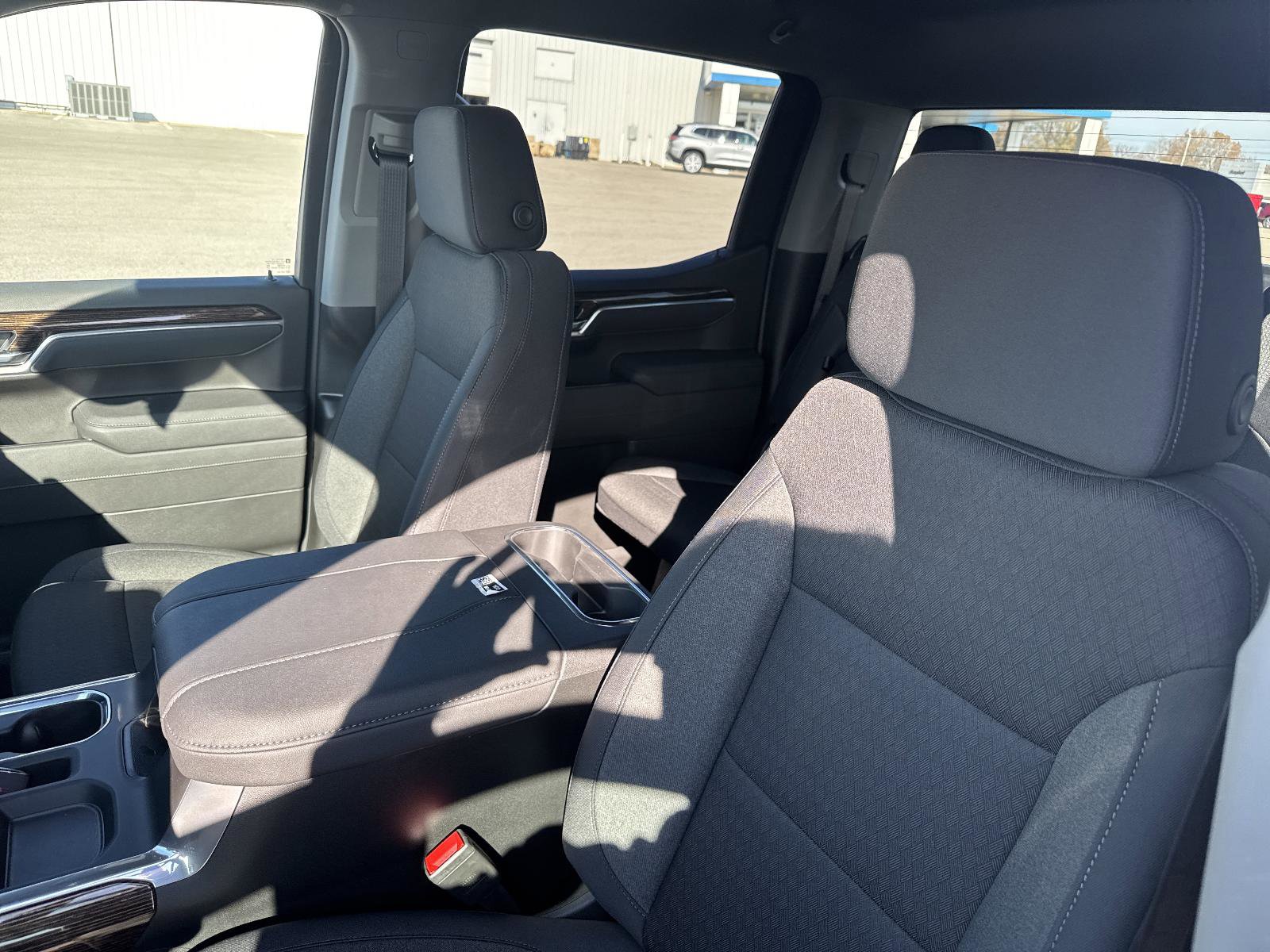 New 2026 GMC Sierra 1500 Elevation image 11