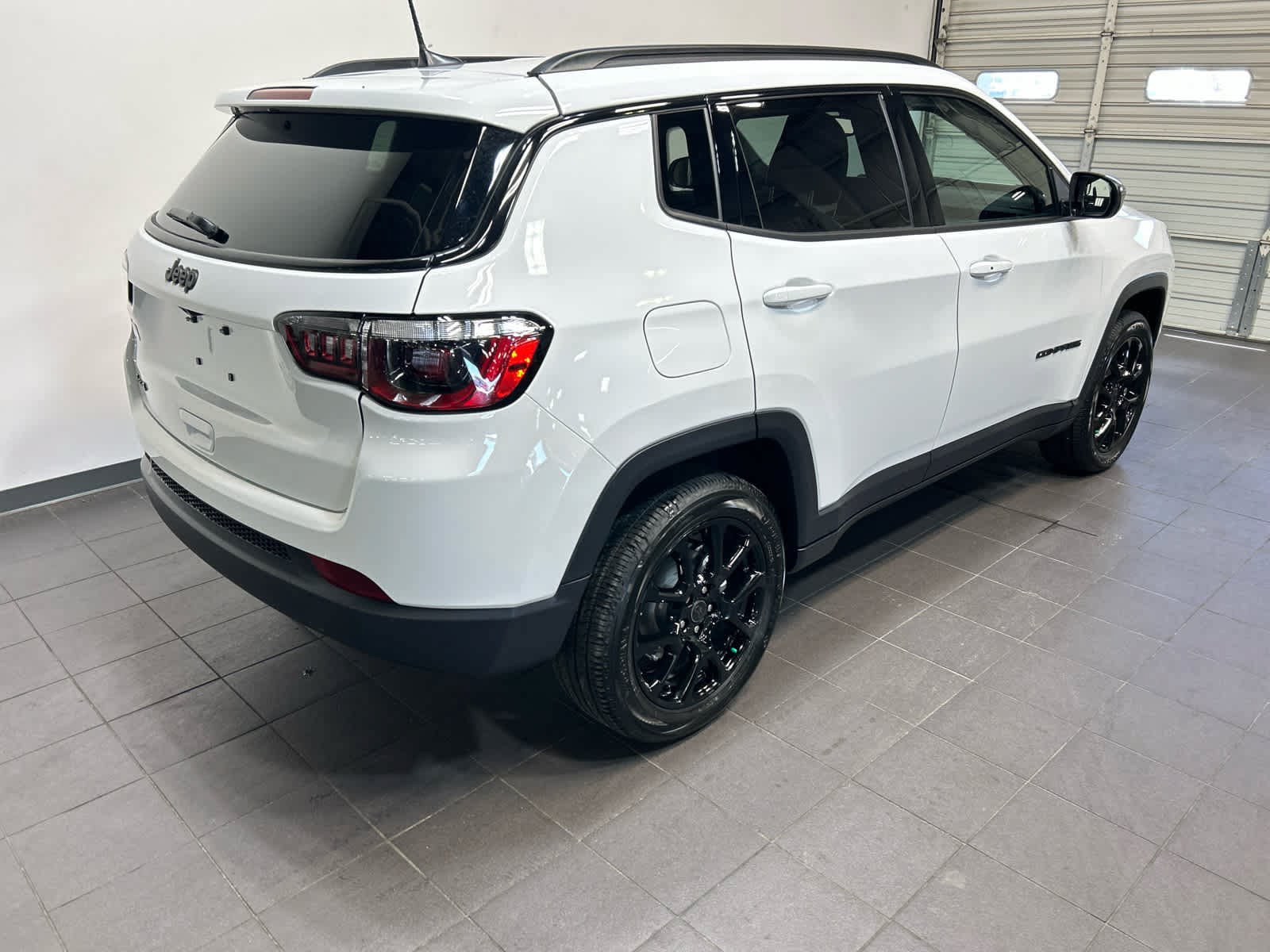 New 2026 Jeep Compass Latitude AWD/4WD image 3