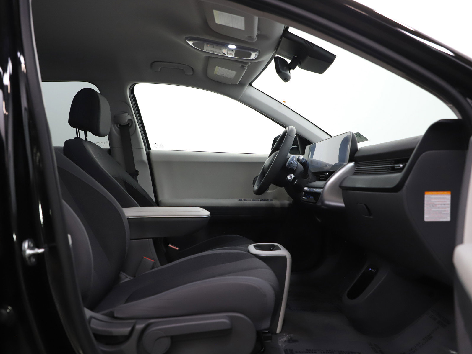 Certified 2024 Hyundai Ioniq 5 SEL image 10