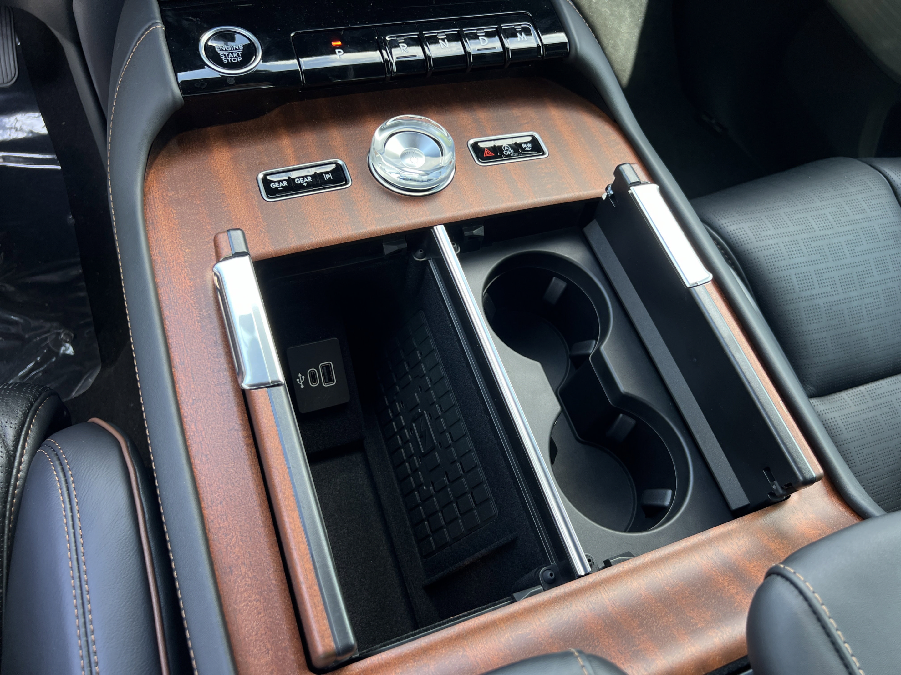 New 2026 Lincoln Navigator Black Label AWD/4WD image 15