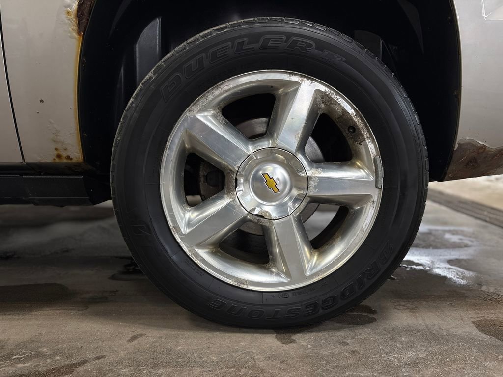 Used 2007 Chevrolet Avalanche LTZ w/ LTZ Preferred Equipment Group image 30
