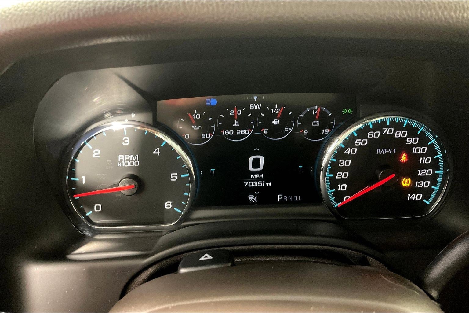 Used 2019 Chevrolet Tahoe Premier AWD/4WD image 14