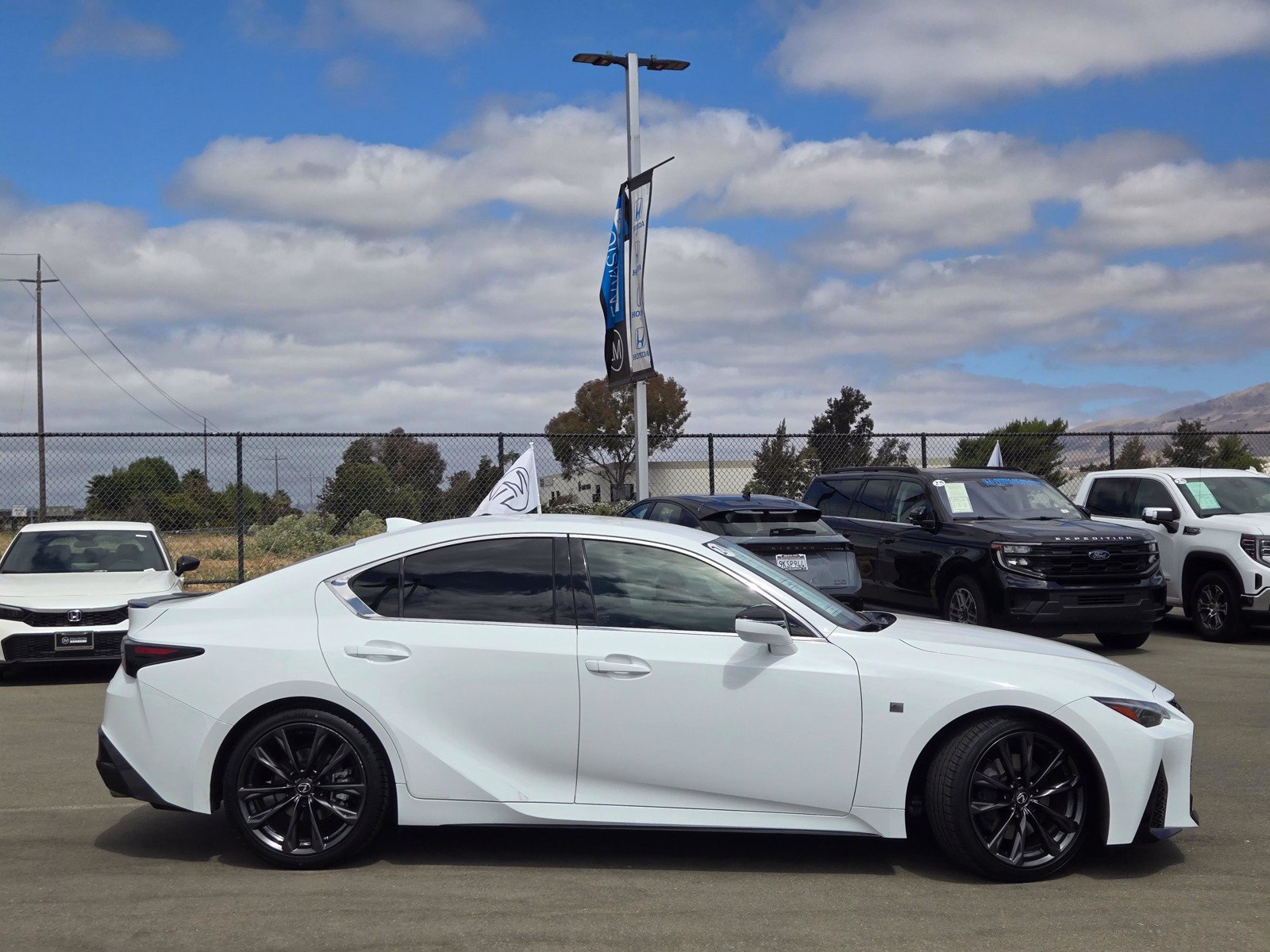 Used 2024 Lexus IS 300 F Sport RWD image 8