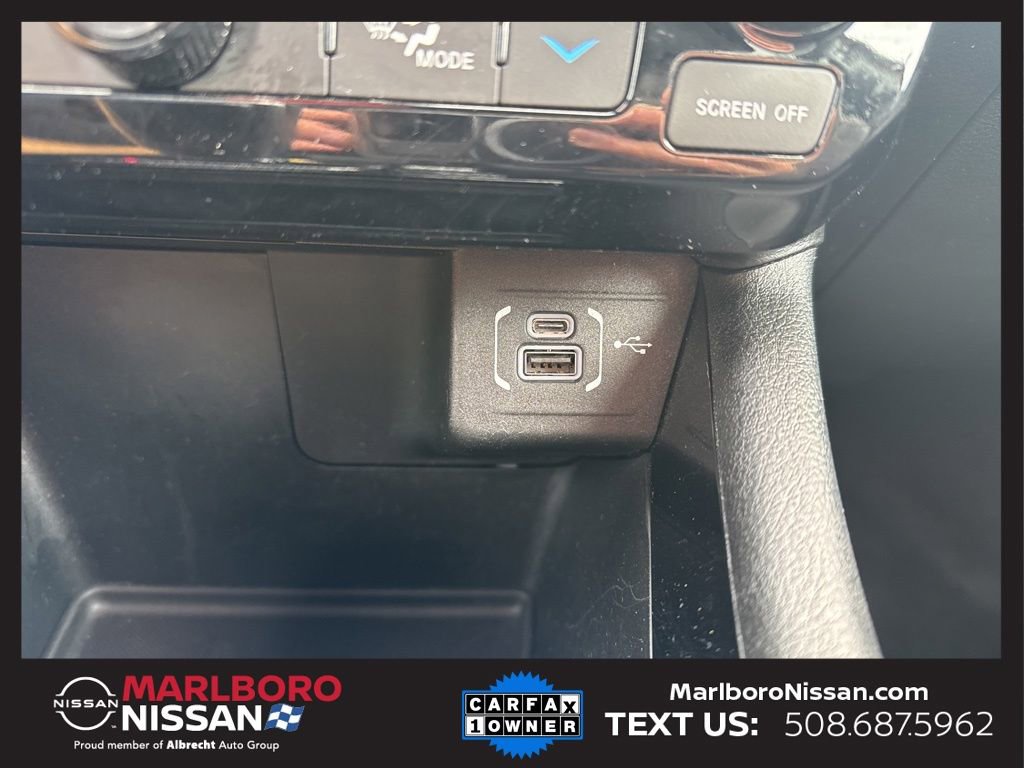 Used 2024 Jeep Compass Limited image 27