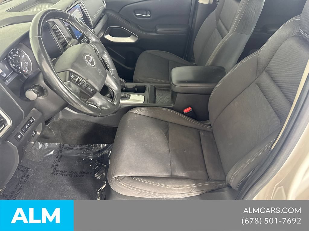 Used 2023 Nissan Frontier SV w/ SV Convenience Package RWD image 11