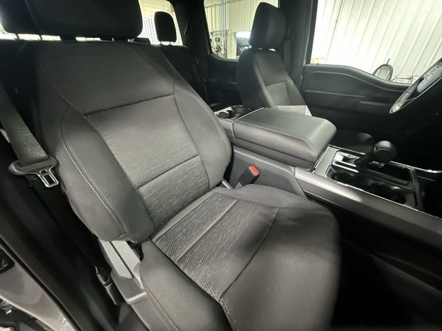 New 2026 Ford F150 XLT w/ XLT Black Appearance Package AWD/4WD image 32