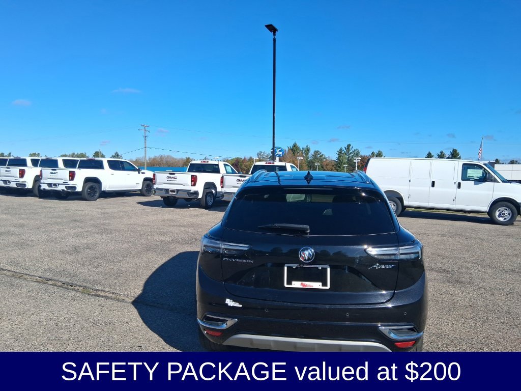 Used 2022 Buick Envision Avenir w/ Safety Package FWD image 4
