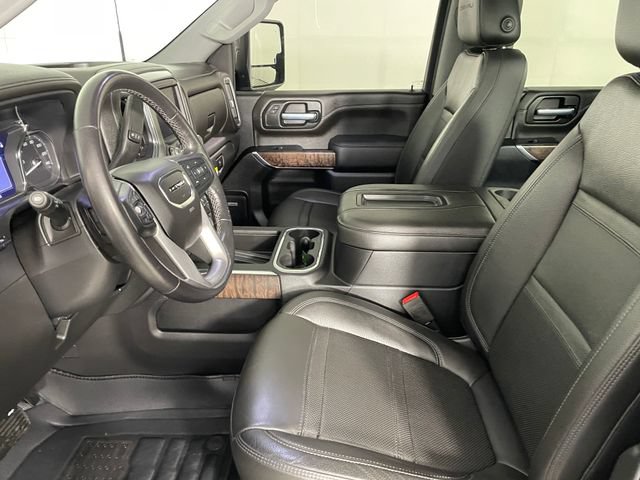 Certified 2020 GMC Sierra 3500 Denali w/ Denali Ultimate Package AWD/4WD image 2