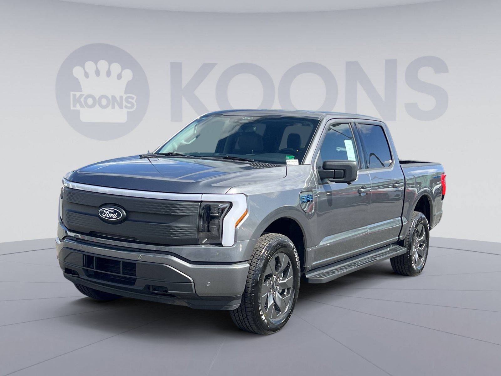 New 2025 Ford F150 Lightning Flash AWD/4WD image 1