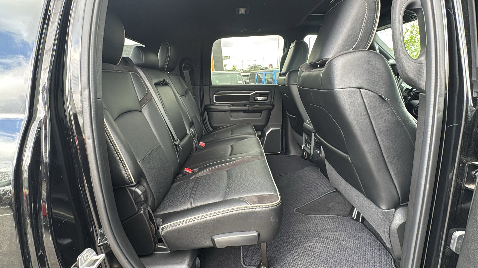 Certified 2024 RAM 2500 Laramie w/ Night Edition image 25