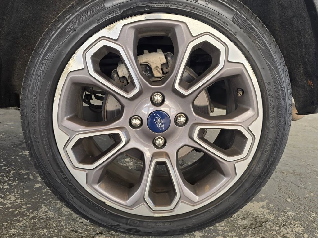 Used 2022 Ford EcoSport Titanium image 49