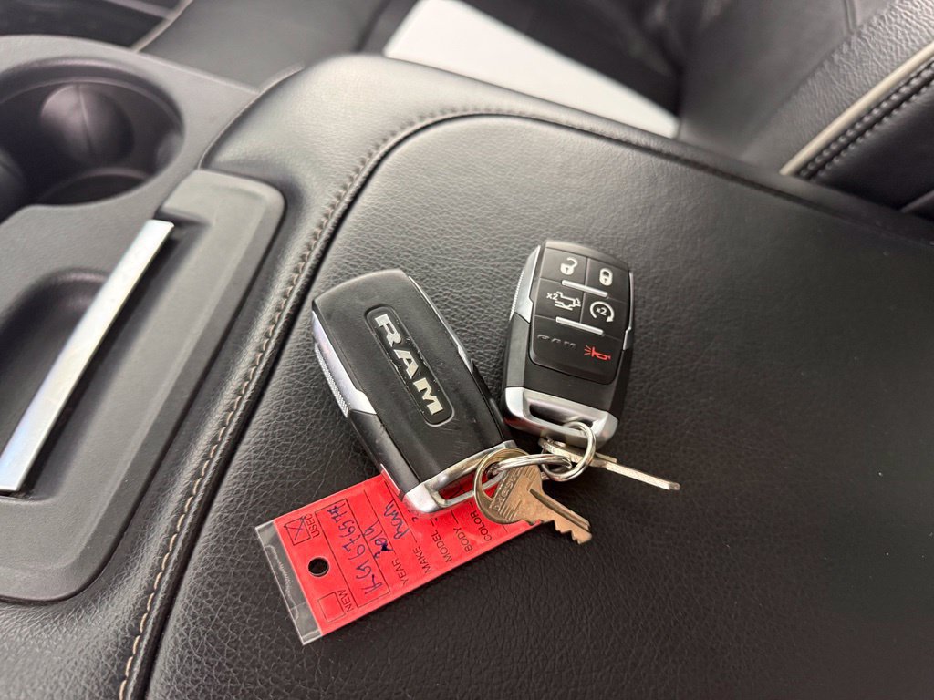 Used 2019 RAM 3500 Laramie AWD/4WD image 27