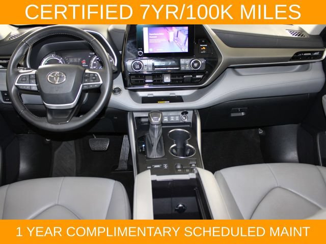Used 2023 Toyota Highlander XLE FWD image 13