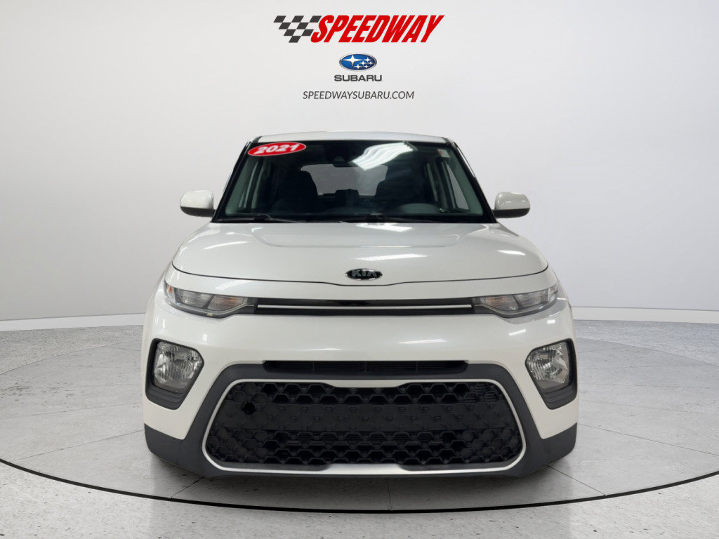 Used 2021 Kia Soul S image 2