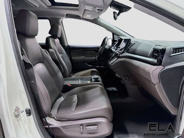 Used 2018 Honda Odyssey Elite image 34