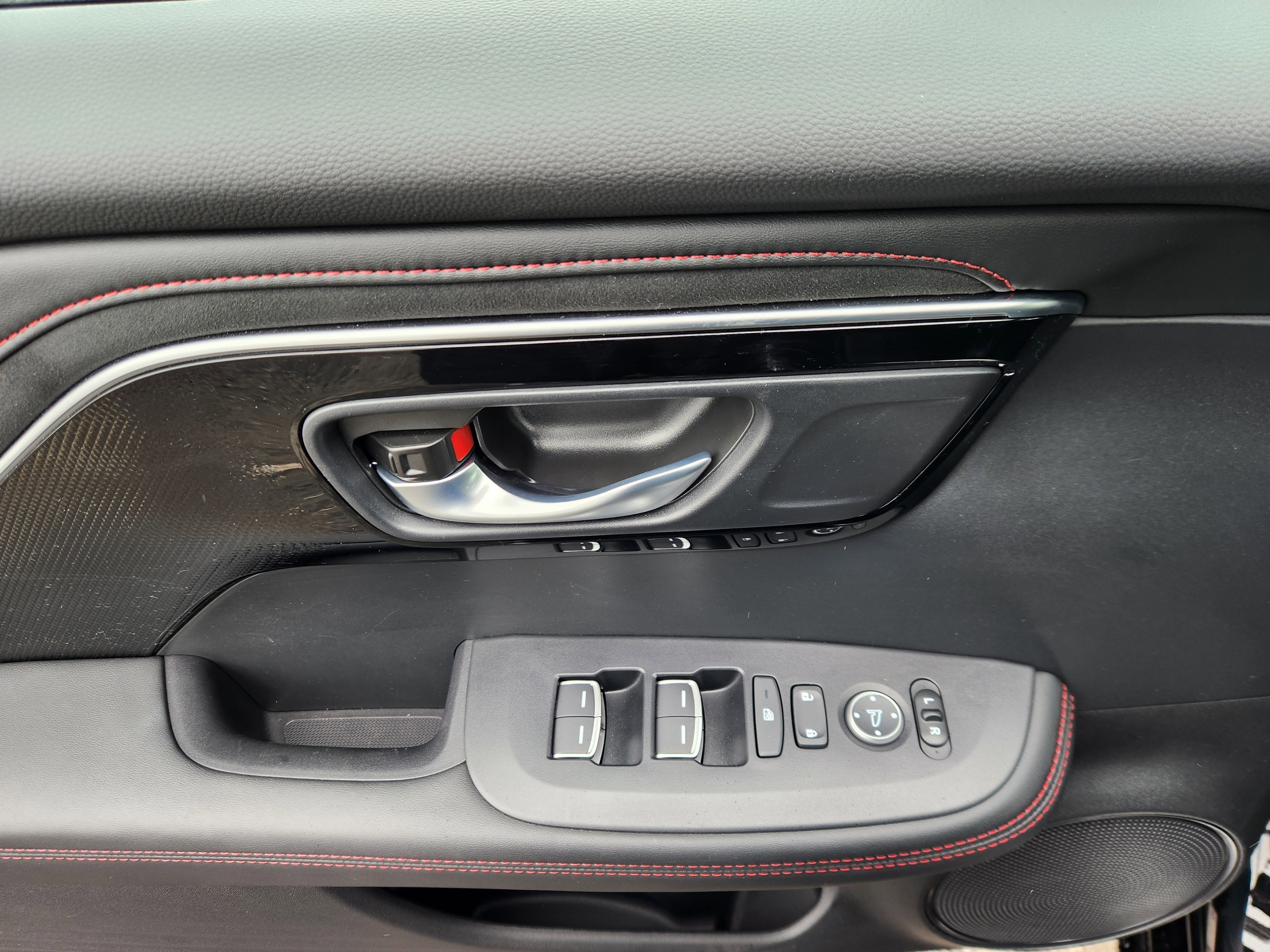 Certified 2025 Acura ADX A-Spec image 17