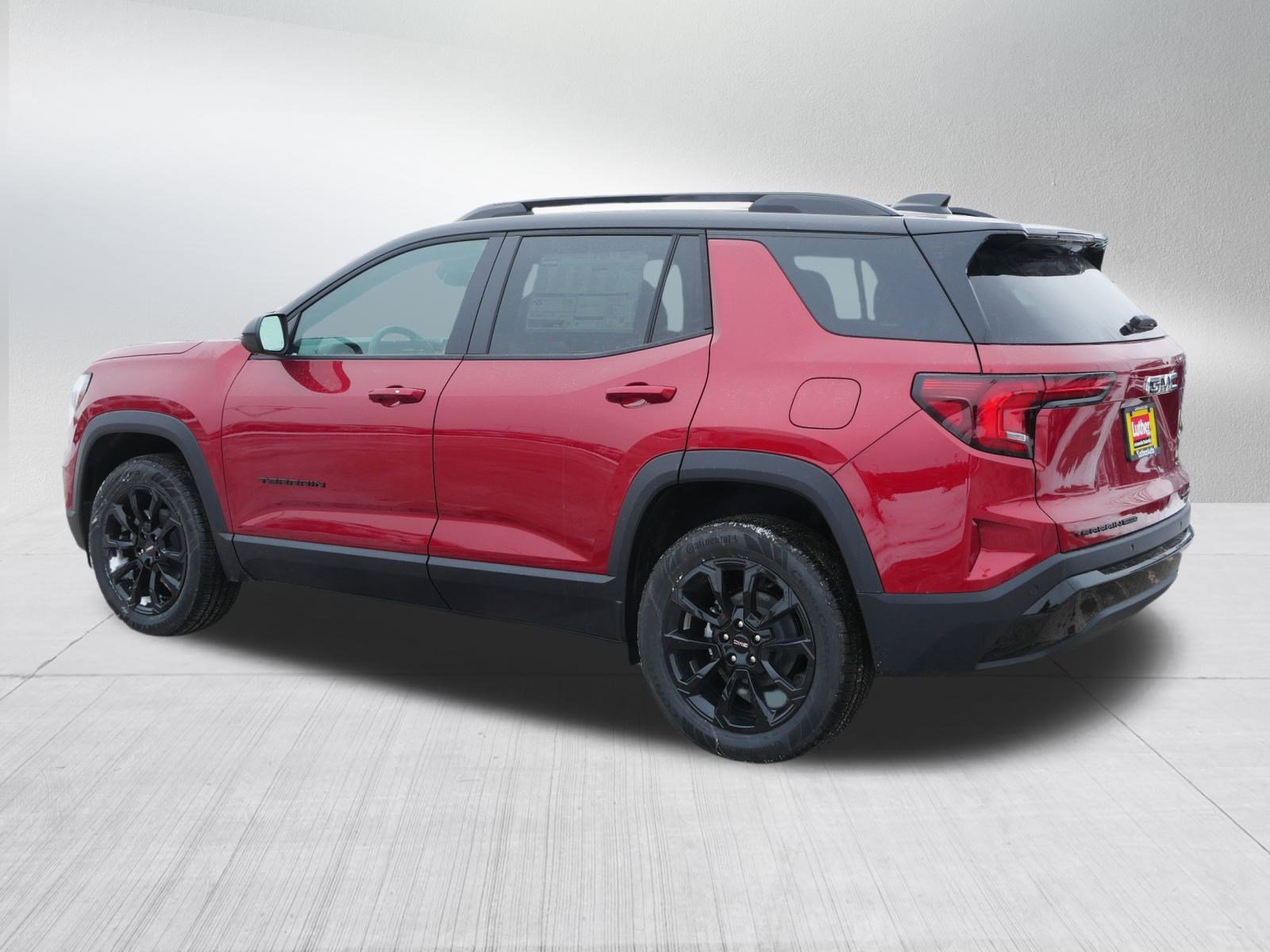 New 2026 GMC Terrain Elevation w/ Elevation Premium Package AWD/4WD image 2