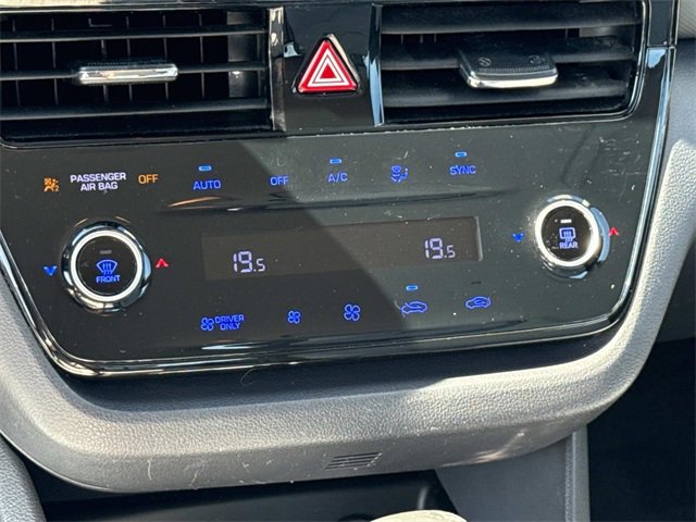 Used 2022 Hyundai Ioniq SE image 21