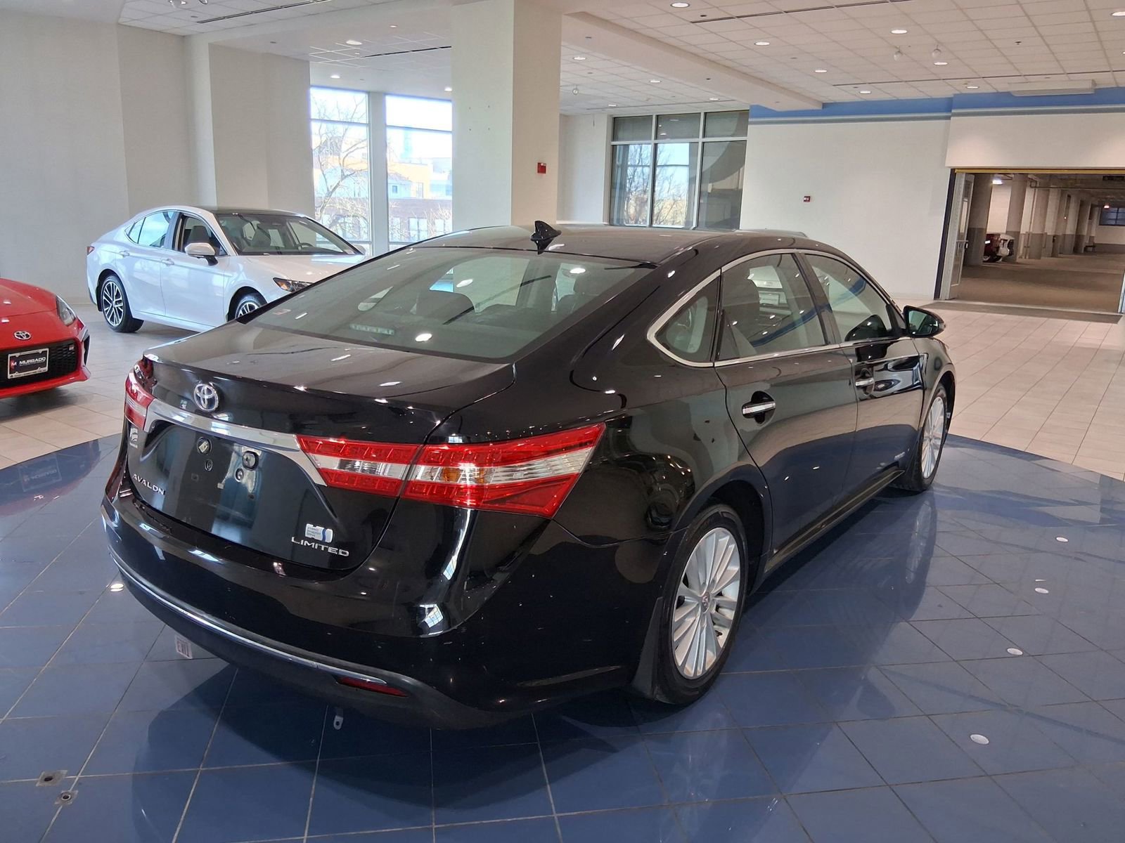Used 2013 Toyota Avalon Limited image 7