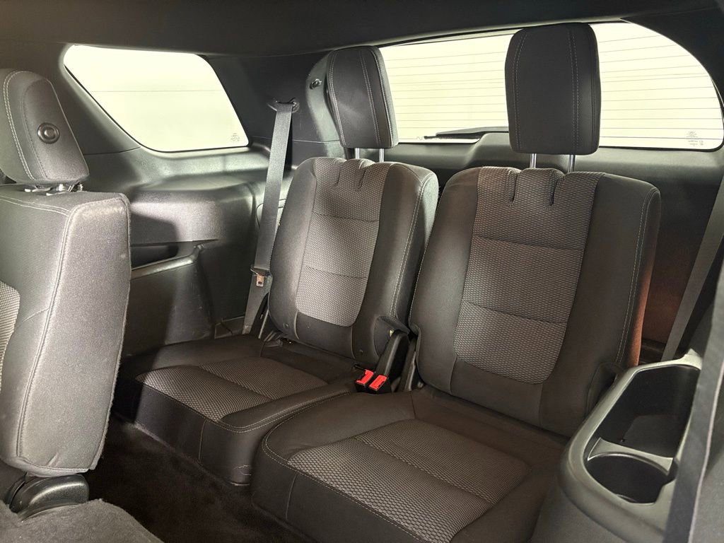 Used 2018 Ford Explorer XLT w/ Equipment Group 201A AWD/4WD image 33
