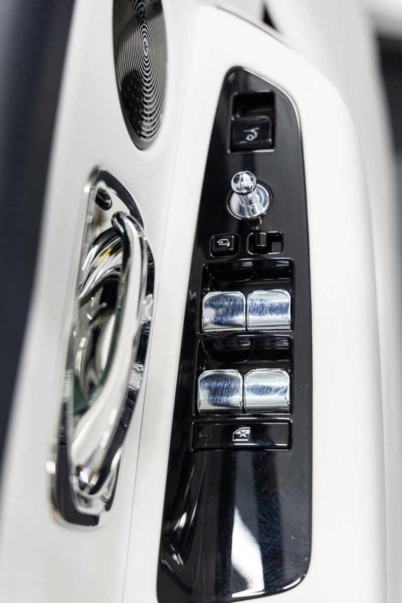 Certified 2024 Rolls-Royce Cullinan Black Badge image 24