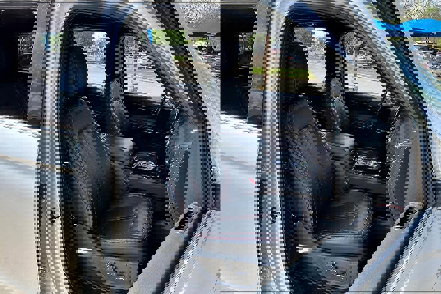 Used 2019 Ford Expedition Limited w/ Equipment Group 303A image 9