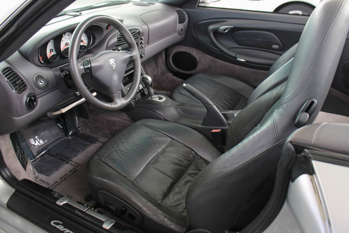 Used 2000 Porsche 911 Carrera 4 AWD/4WD image 16