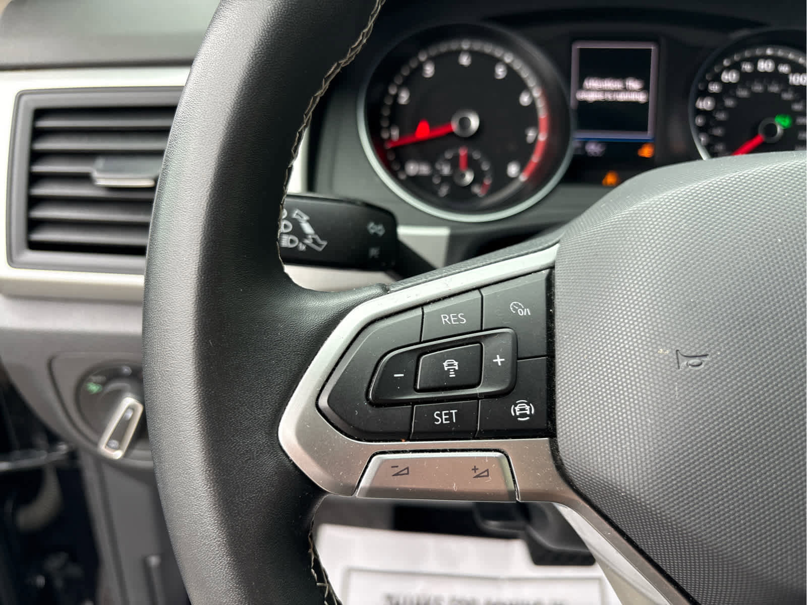 Used 2021 Volkswagen Atlas SE image 17