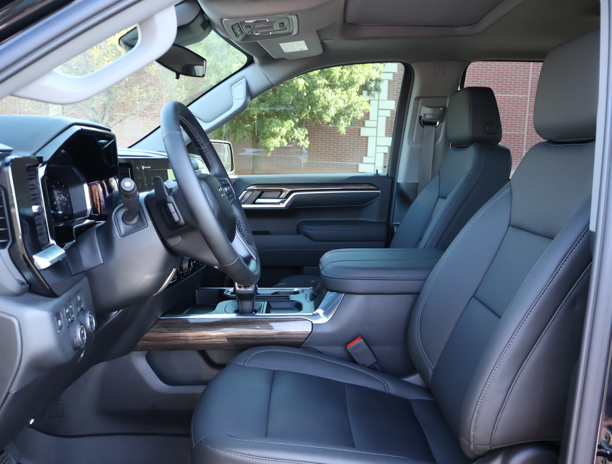 New 2026 Chevrolet Silverado 1500 RST AWD/4WD image 11