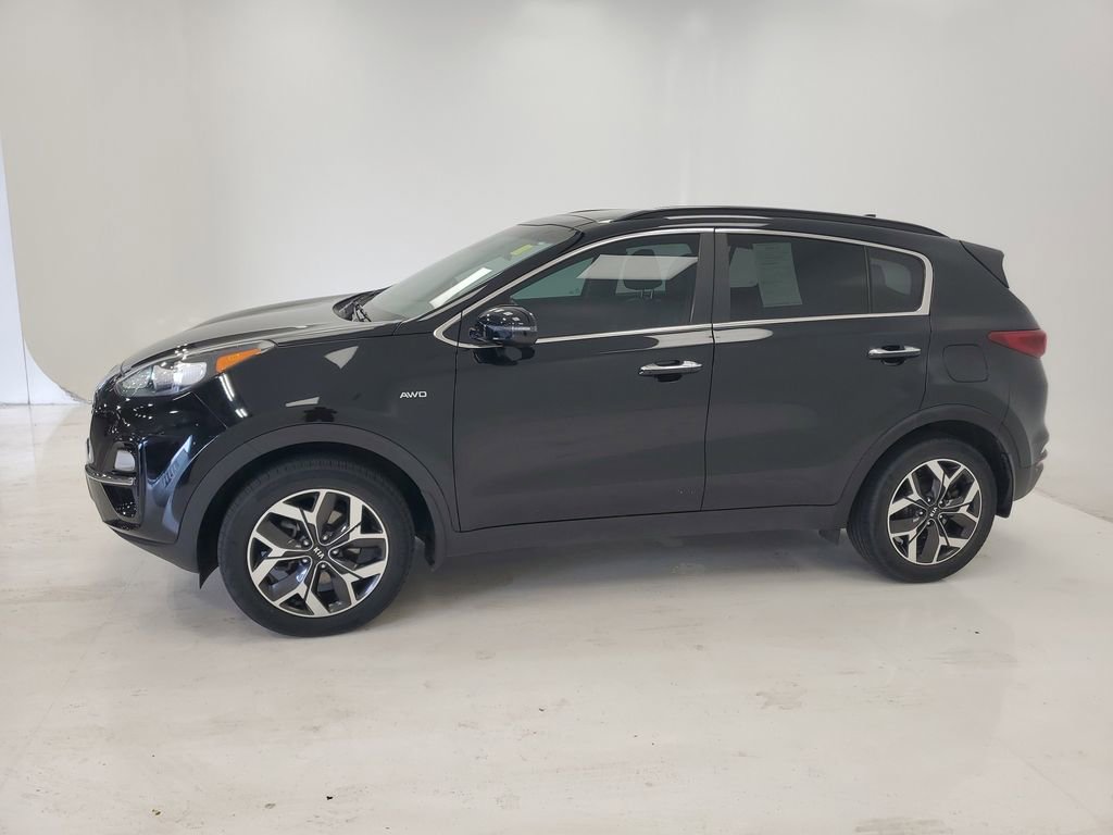 Used 2022 Kia Sportage EX w/ EX Technology Package image 4