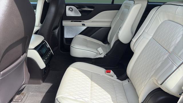 Used 2020 Lincoln Aviator Black Label Grand Touring w/ Class IV Trailer Tow Package AWD/4WD image 23