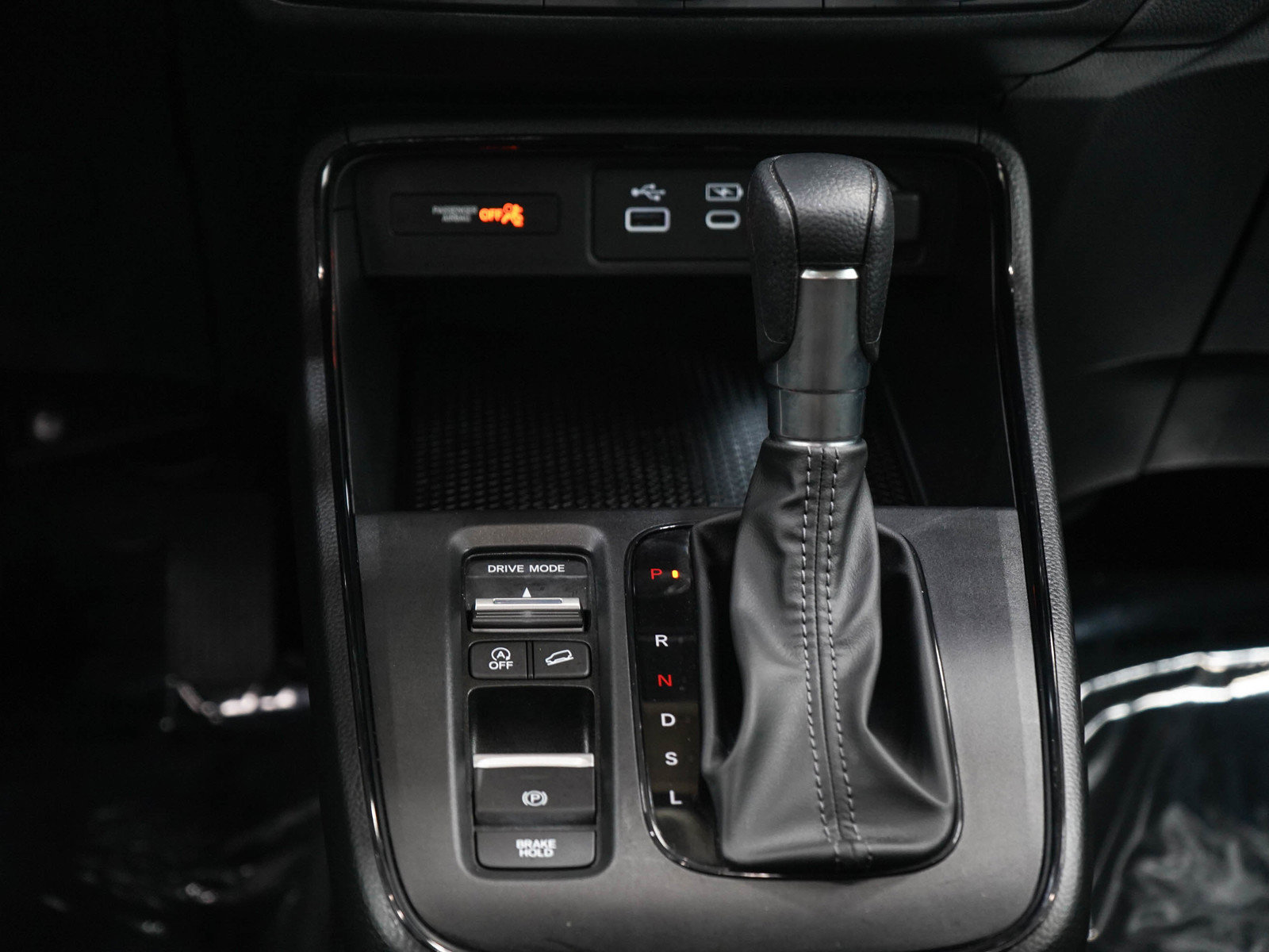 Used 2025 Honda CR-V EX image 18