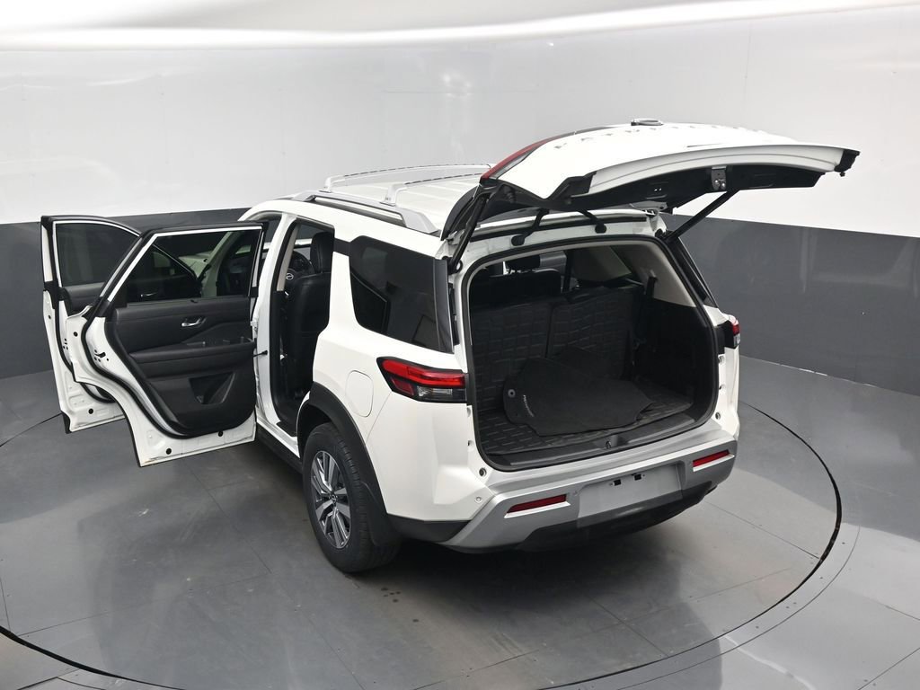 Used 2024 Nissan Pathfinder SL image 30