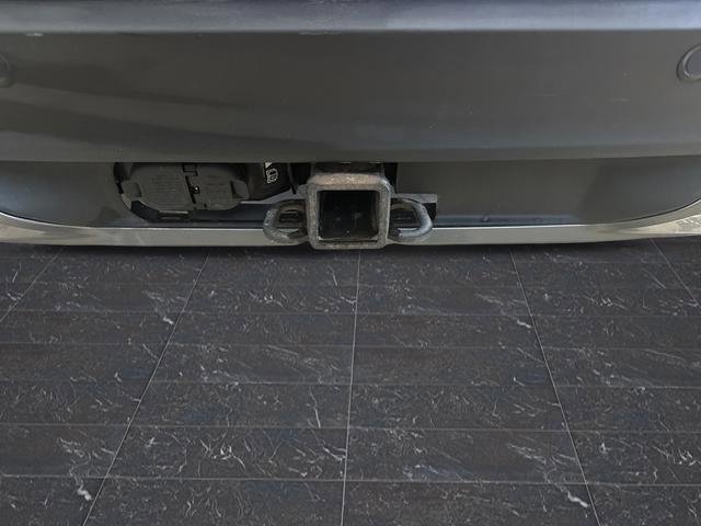 Used 2022 Ford Explorer XLT w/ Equipment Group 202A image 34