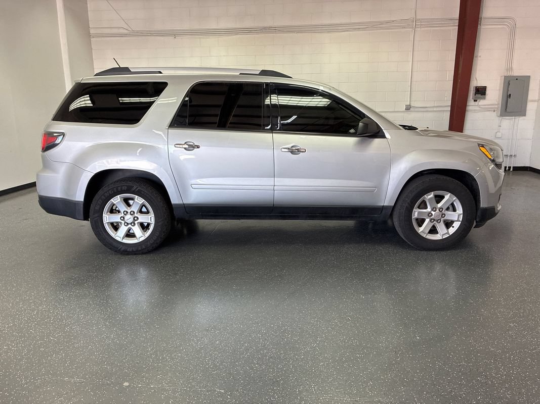 Used 2015 GMC Acadia SLE AWD/4WD image 3
