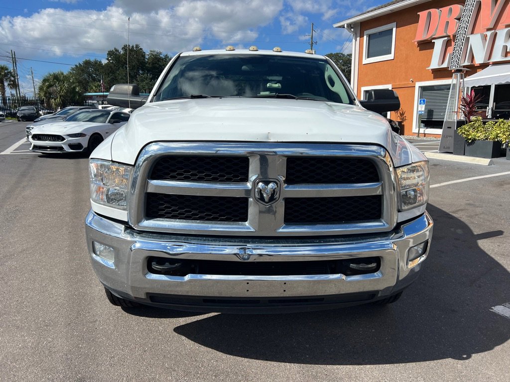 Used 2017 RAM 3500 Tradesman w/ Chrome Appearance Group image 4