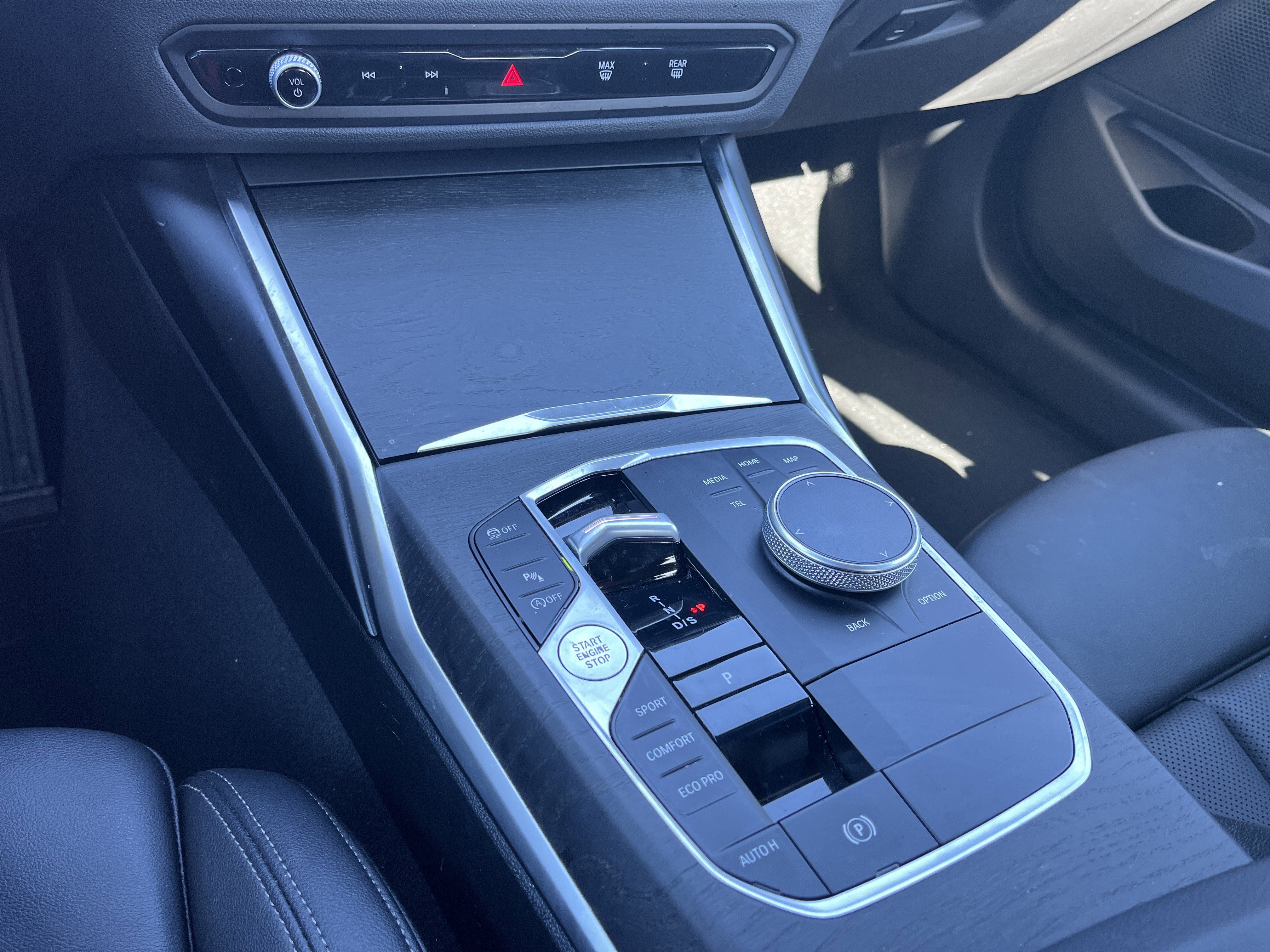 Used 2024 BMW 330i Sedan image 12