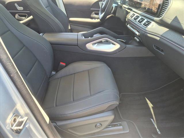 Used 2026 Mercedes-Benz GLS 450 4MATIC image 21