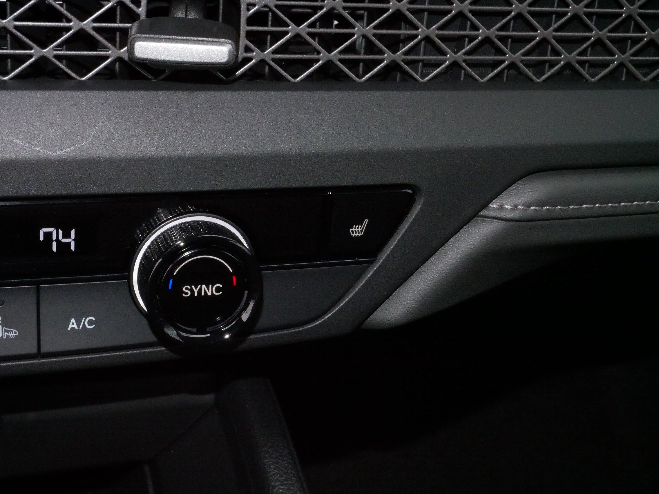 Certified 2025 Honda Accord SE image 30