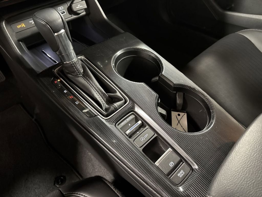 Used 2023 Honda Civic Touring image 29