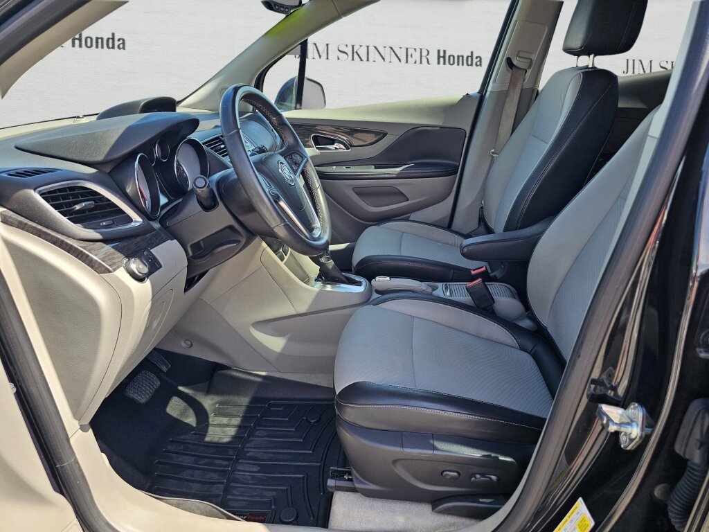 Used 2014 Buick Encore Convenience FWD image 16