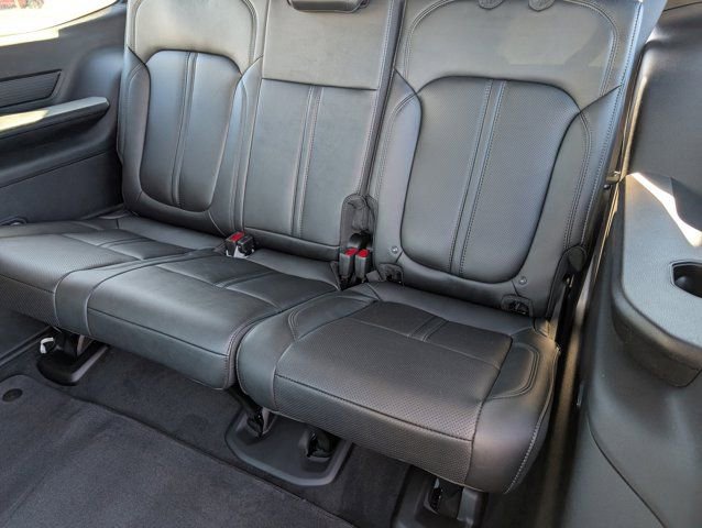 New 2026 Jeep Grand Wagoneer Limited image 30