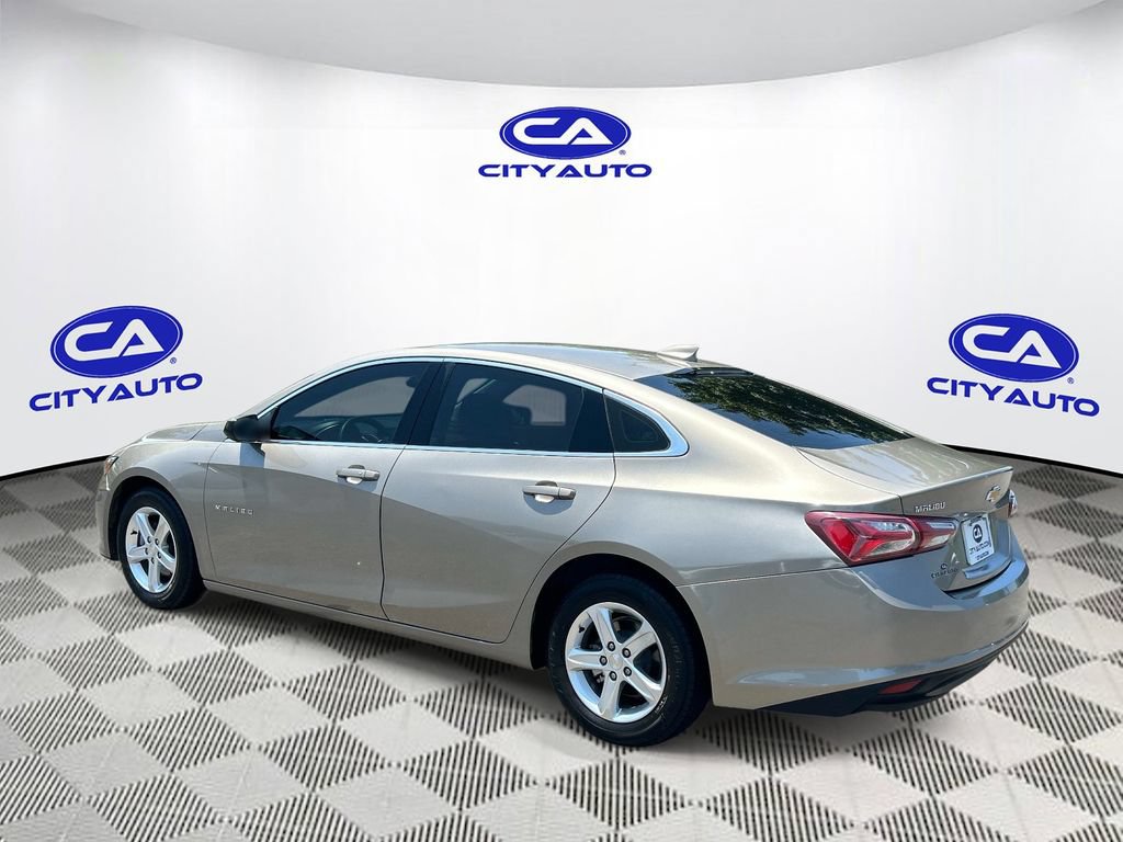 Used 2022 Chevrolet Malibu LT FWD image 7