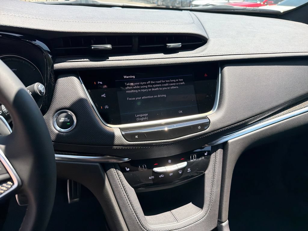 New 2026 Cadillac XT5 Sportv w/ LPO, Onyx Lite Package AWD/4WD image 24