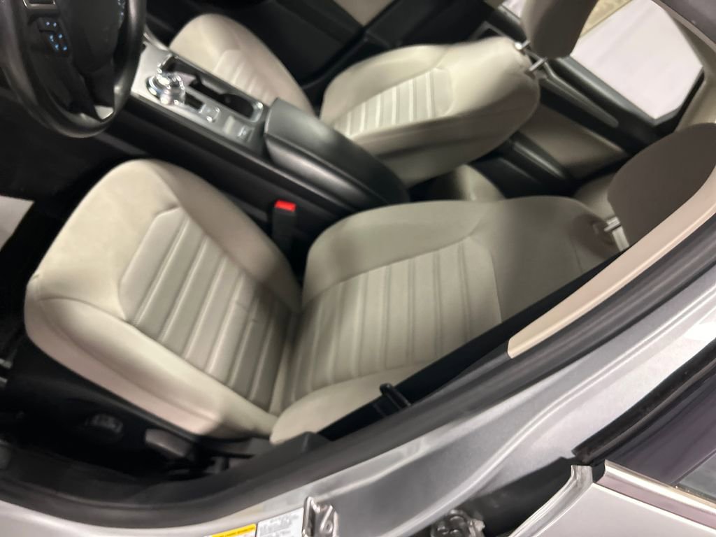 Used 2020 Ford Fusion S image 11