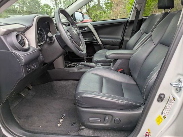 Used 2017 Toyota RAV4 Limited image 22