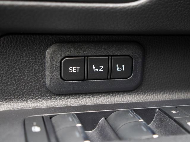 Used 2025 Toyota Land Cruiser w/ Premium Package image 23